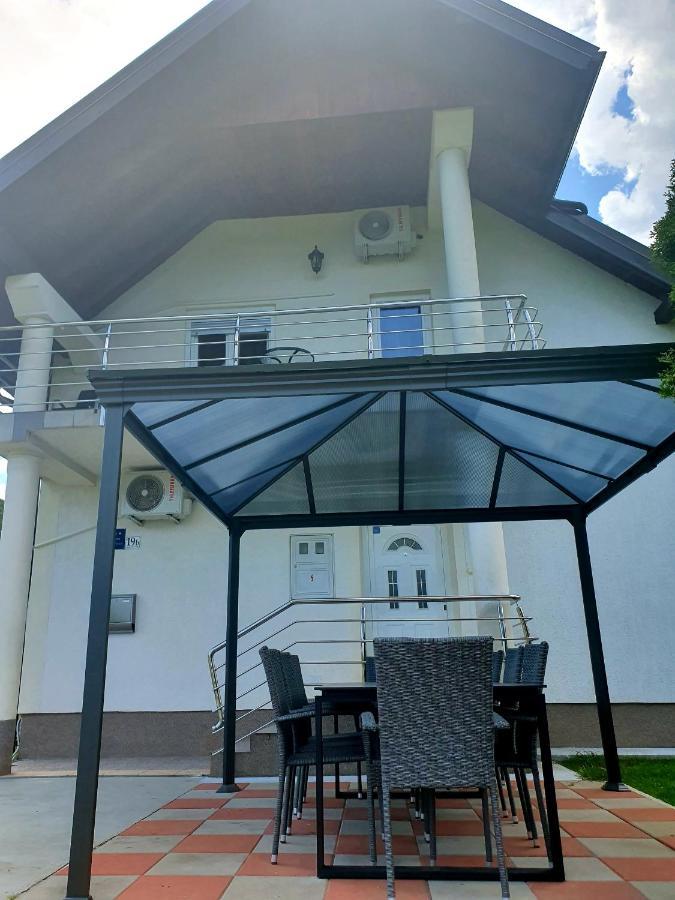 Готель House Mirjana Смолянаць Екстер'єр фото