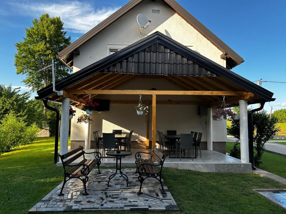 Готель House Mirjana Смолянаць Екстер'єр фото