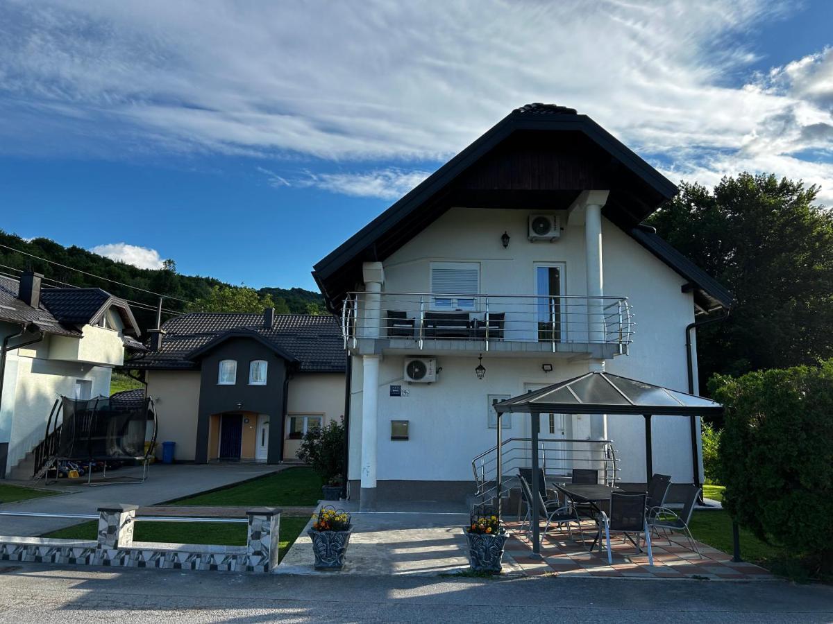 Готель House Mirjana Смолянаць Екстер'єр фото