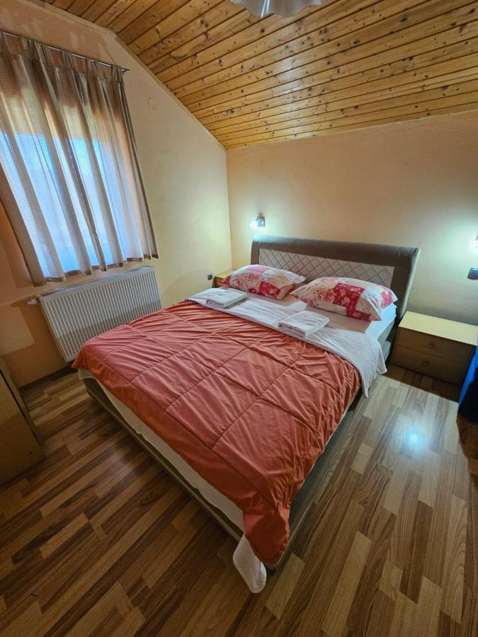 Готель House Mirjana Смолянаць Екстер'єр фото